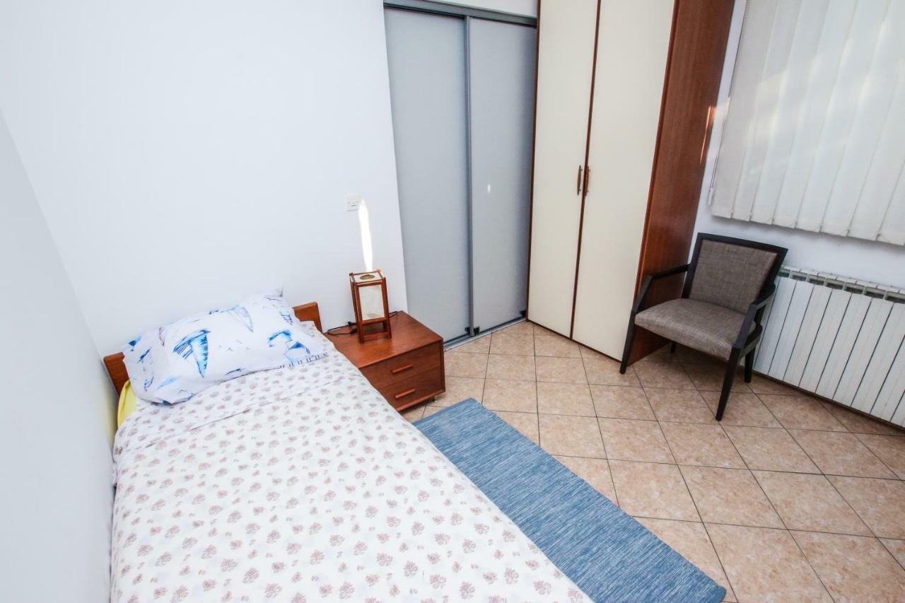 Apartman Mario Lägenhet Poreč Exteriör bild