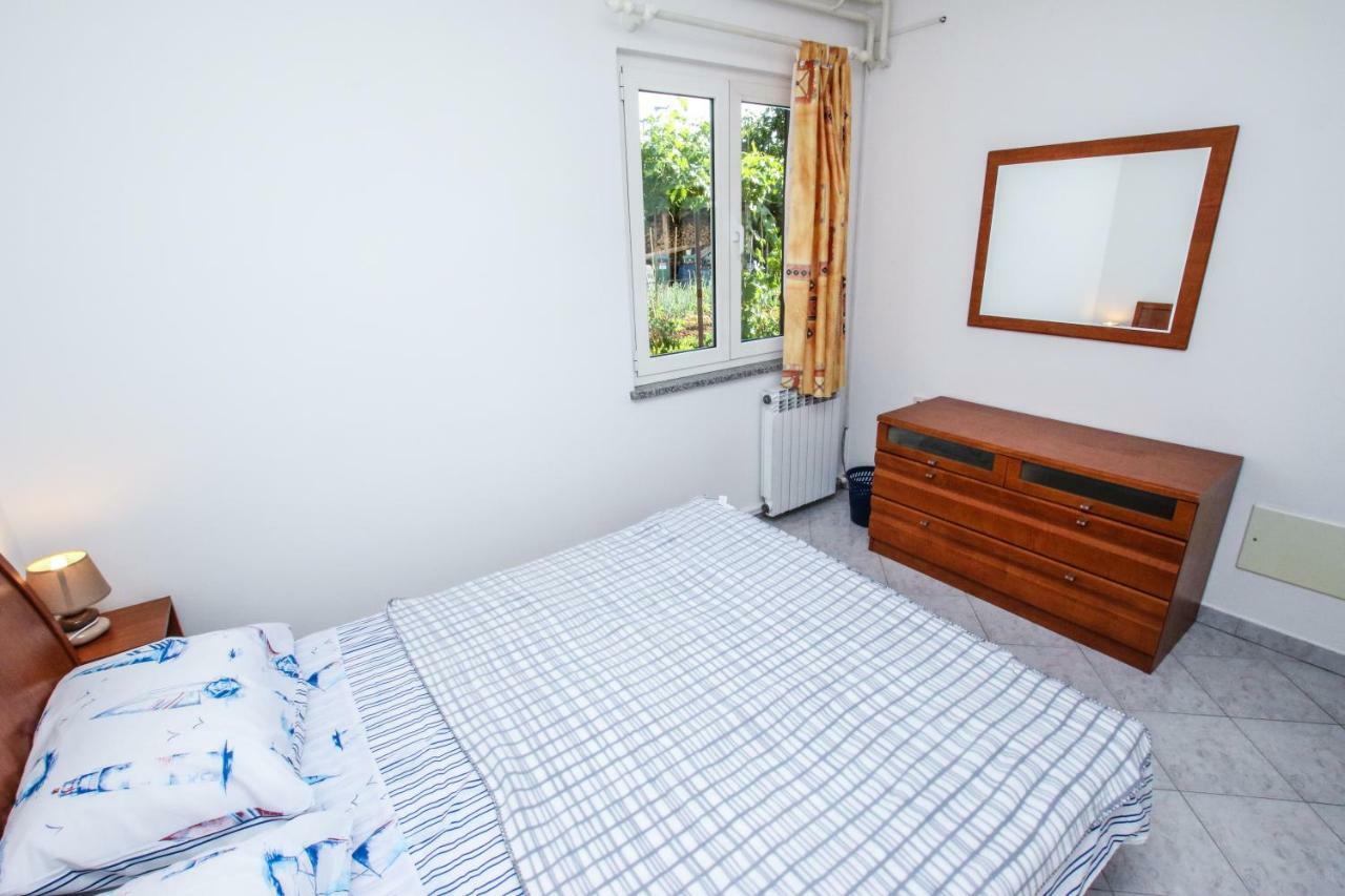 Apartman Mario Lägenhet Poreč Exteriör bild